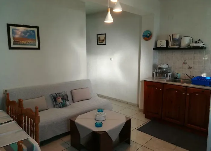 Sylvia's Appartamento Skaliá