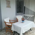 Sylvia's * Skaliá