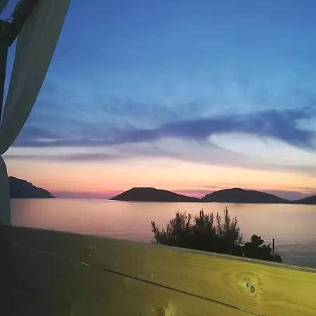 Sylvia's * Σκαλιά