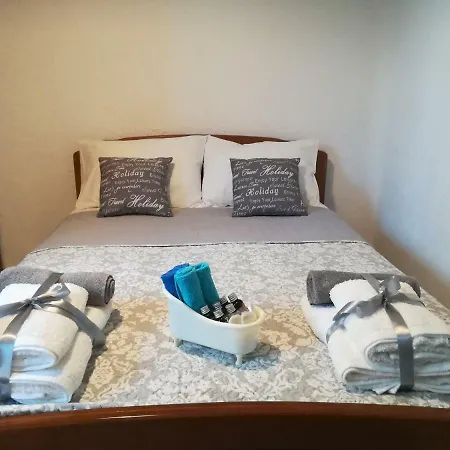 Sylvia's Apartment *