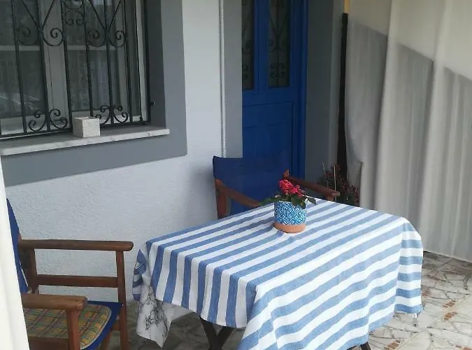 Sylvia's Skaliá