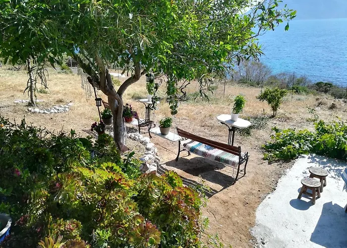 Sylvia's Daire Skaliá